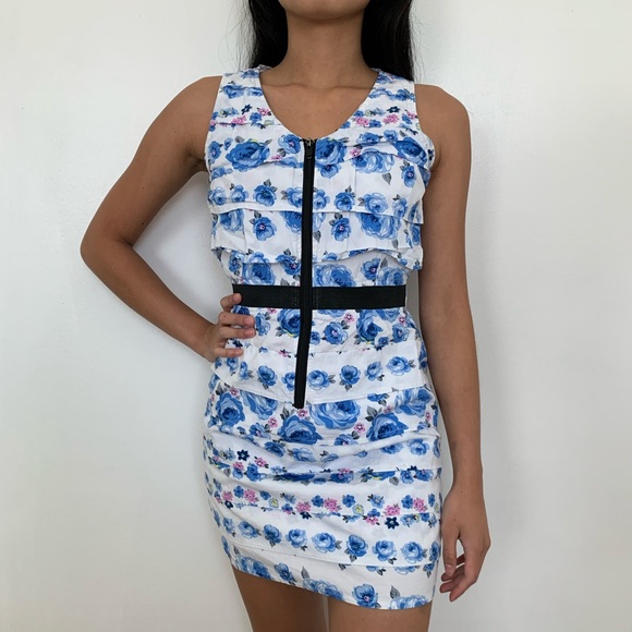 Blue White Floral Dress - Picture 2 of 3